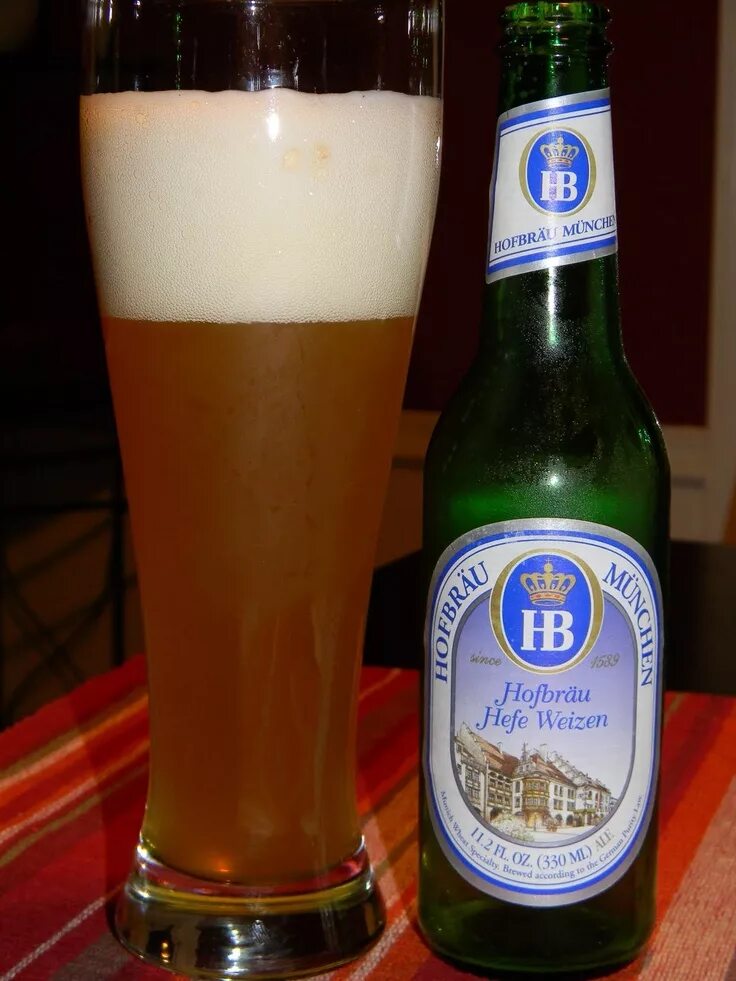 Пиво hofbrau munchen. Хофброй Хефевайцен. Хофброй Мюнхен Вайс. Пиво Мюнхен Вайцен. Пиво German Weizen.