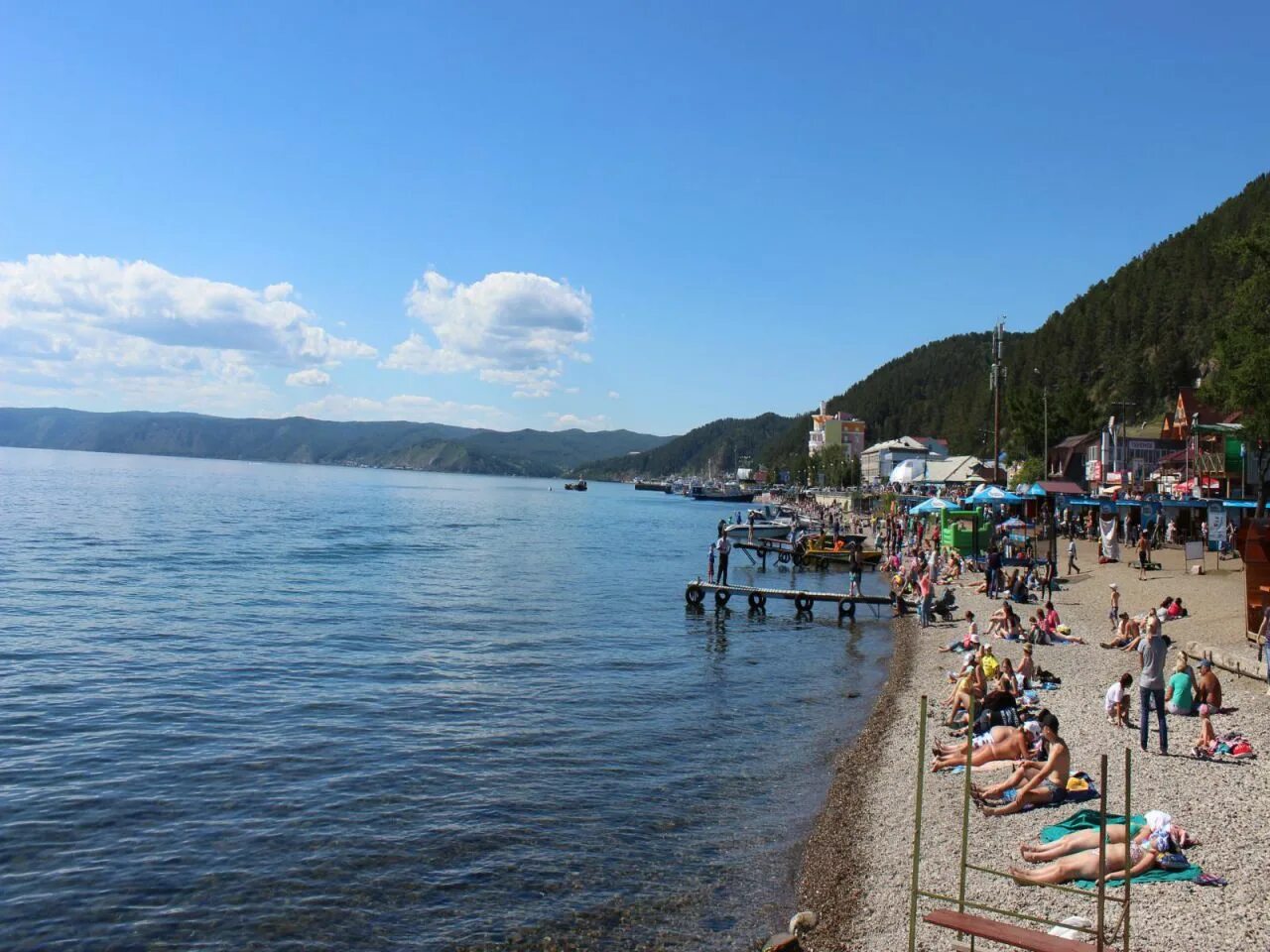 купание в байкале. байкал купаться летом. купание в байкале летом. купание в байкале. купаются ли в озере байкал.