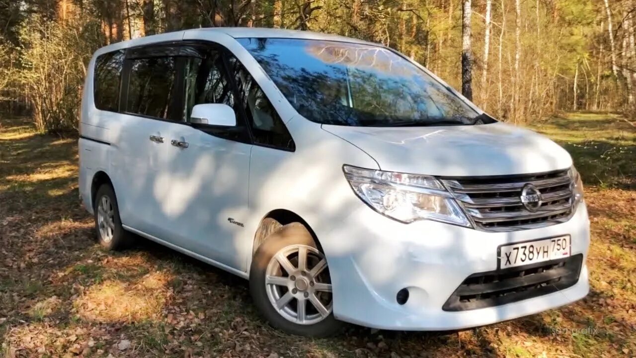 Сирена гибрид. Ниссан Серена 2014. Nissan Serena 2014 гибрид. Nissan Serena 26. Ниссан Серена с26 гибрид.