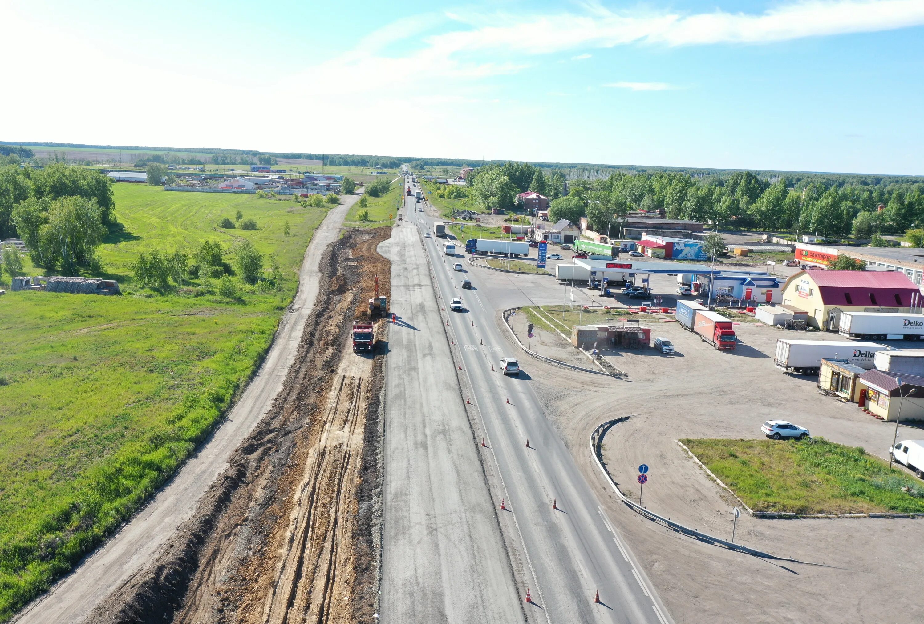 Трасса омск исилькуль. Гостиница омич калачинск. Трасса омск новосибирск. Трасса тюмень ялуторовск омск 522 километр. Омск gelio.