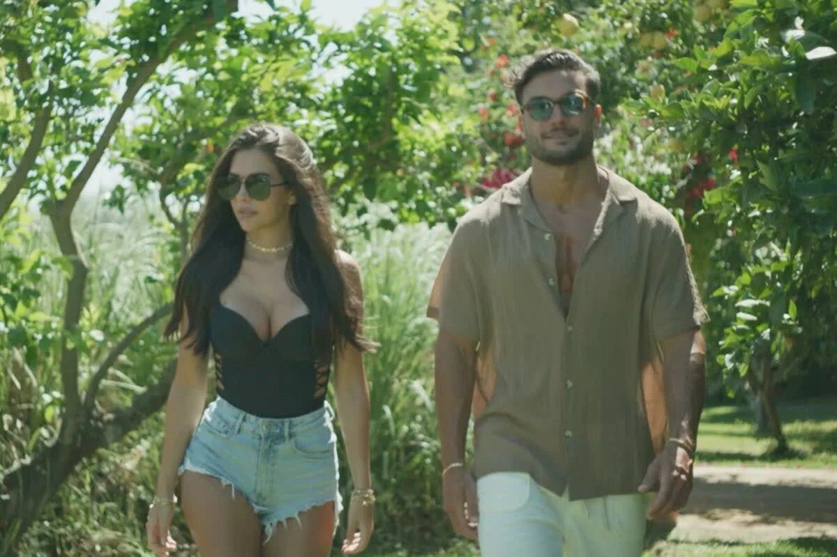 Остров любви шоу америка. Love island 2. Love island игра. Реалити-шоу love island. Остров любви реалити шоу англия.