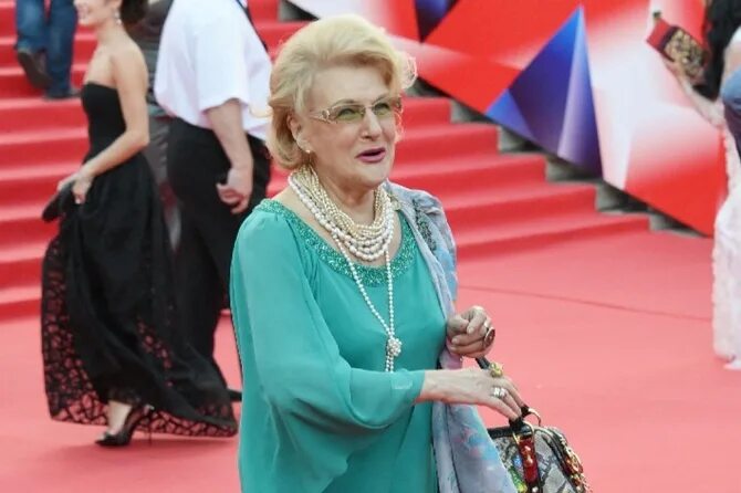 Старший сын Светланы Дружининой покончил с собой в 28 лет, следом ушла и его жен
