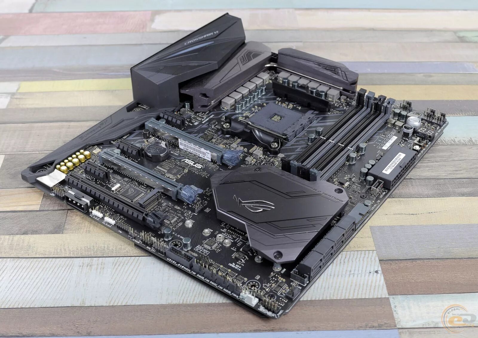 Asus rog rampage vi extreme с процессором. Dominus extreme под брендом republic of gamers. Rog z1 extreme. Асус рог материнская плата extreme 3. Asus rog maximus extreme.