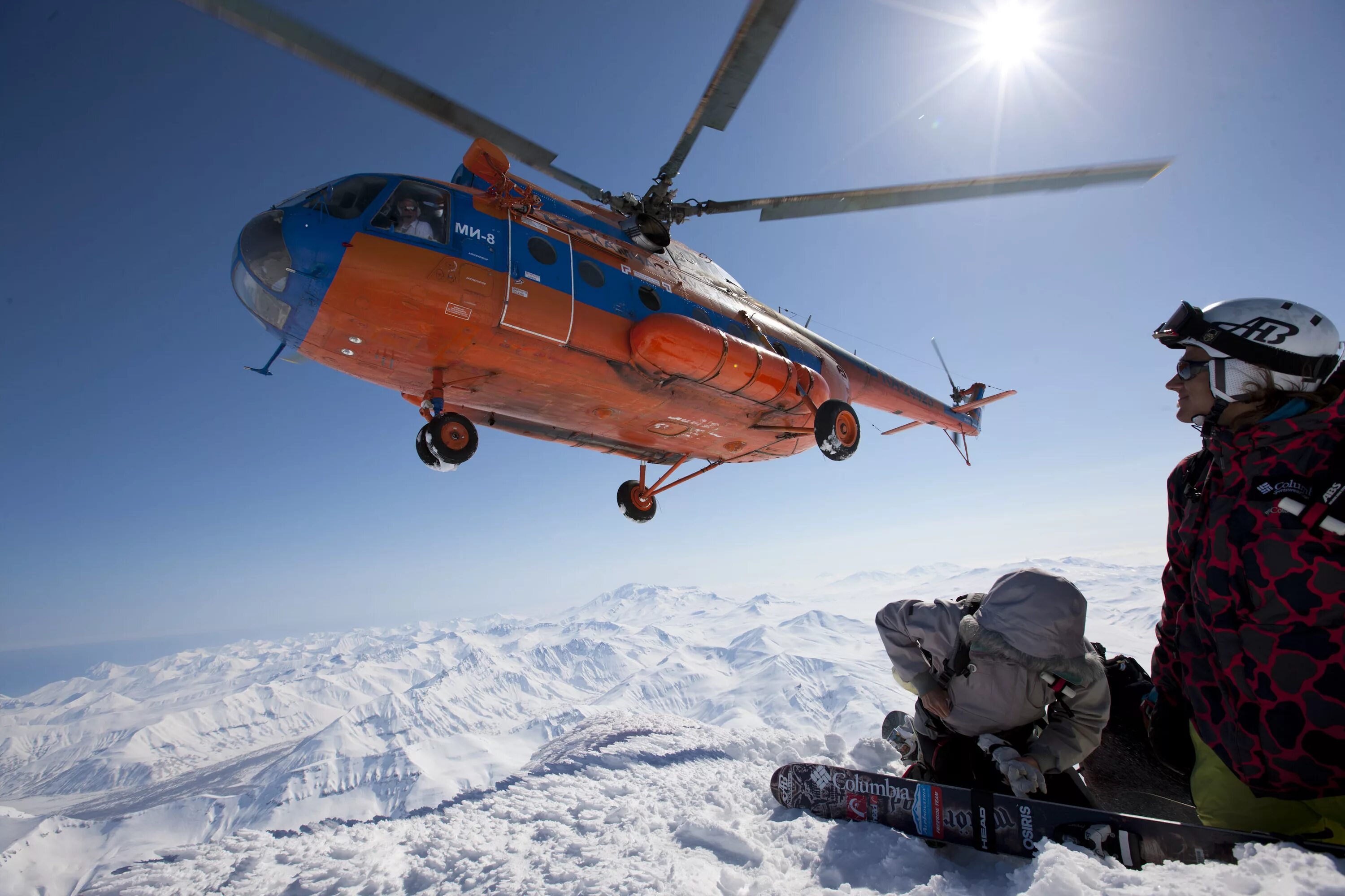 [Tkbcrb Rfvxfnrf vb 8. Ми-8 Камчатка. Вертолет в горах. Вертолет с лыжами.