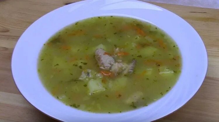 Суп из голов и хвостов рыбы. Уха из горбуши. уха с рисом. уха из головы горбуши. рыбный суп из горбуши с пшеном.