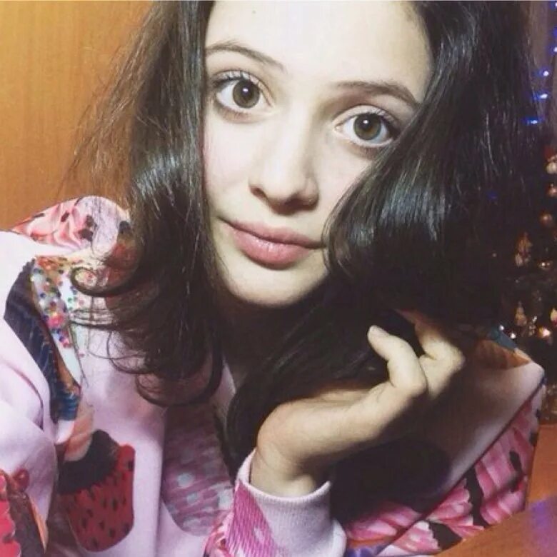 Карина каспарянц. Карина каспарянц. Каспарянц карина 2013 года. Каспарянц телеграм. Карина каспарянц 2022.