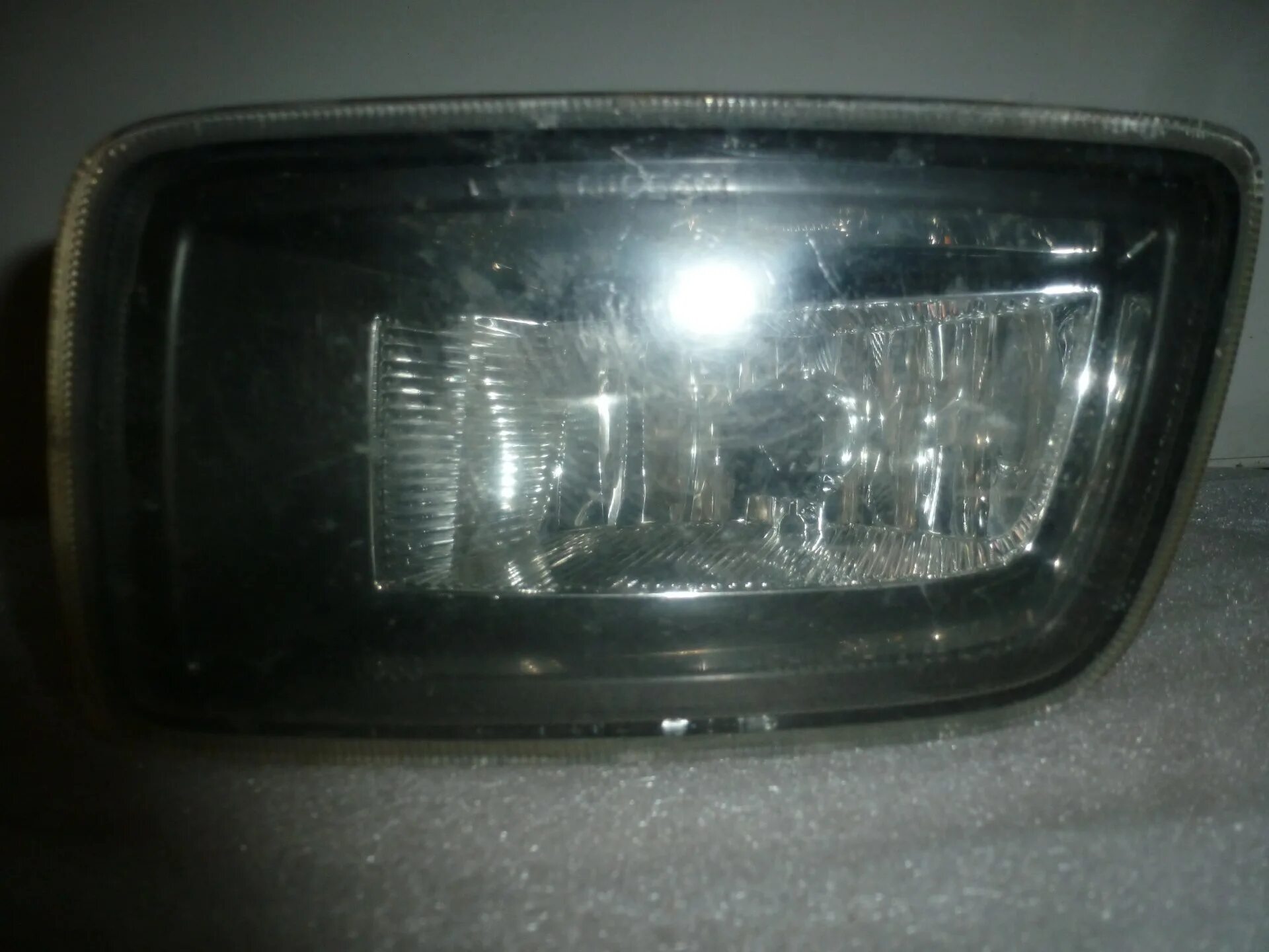 Nissan serena 2001 противотуманки. Nissan serena 2001 противотуманки линза. Противотуманные фары nissan serena c24. Противотуманки ниссан серена с24 1999. Туманки ниссан серена.
