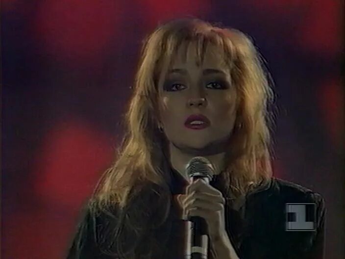 Буланова я пою. Таня Буланова 1992. Таня Буланова 1992 год. Буланова 1992 год.