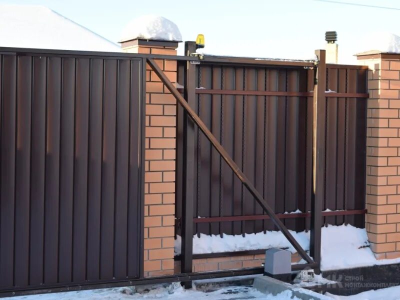 забор ral 7024 кирпичные столбы. кирпичные откатные ворота. забор с кирпичными столбами и откатными воротами. забор с кирпичными столбами и откатными воротами. забор с кирпичными столбами и откатными воротами.