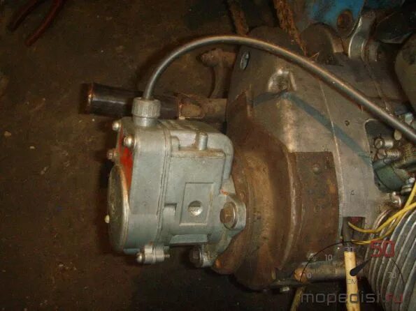 Зажигание иж юпитер 2 6 вольт. Как поставить магнето. Магнето на иж юпитер. Генератор на мотороллер муравей. Генератор иж юпитер 4.