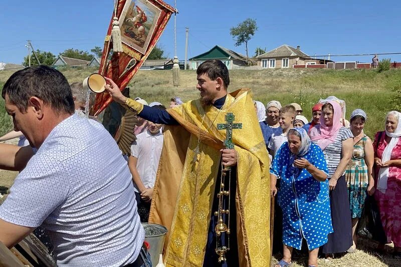 Погода в станице галюгаевской. Станица Галюгаевская Ставропольский край. Храм станицы Галюгаевская. Ст Галюгаевская Курского района Ставропольского края. Галюгаевская школа 11.