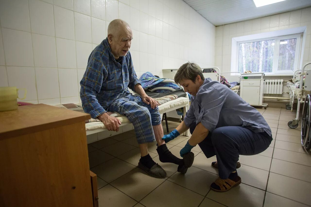 Куйбышевский дом интернат. Куйбышевский дом интернат для престарелых и инвалидов. Куйбышевский дом интернат для престарелых и инвалидов. Асусо омский дом-интернат. Кольчугинский дом интернат милосердия для престарелых и инвалидов.