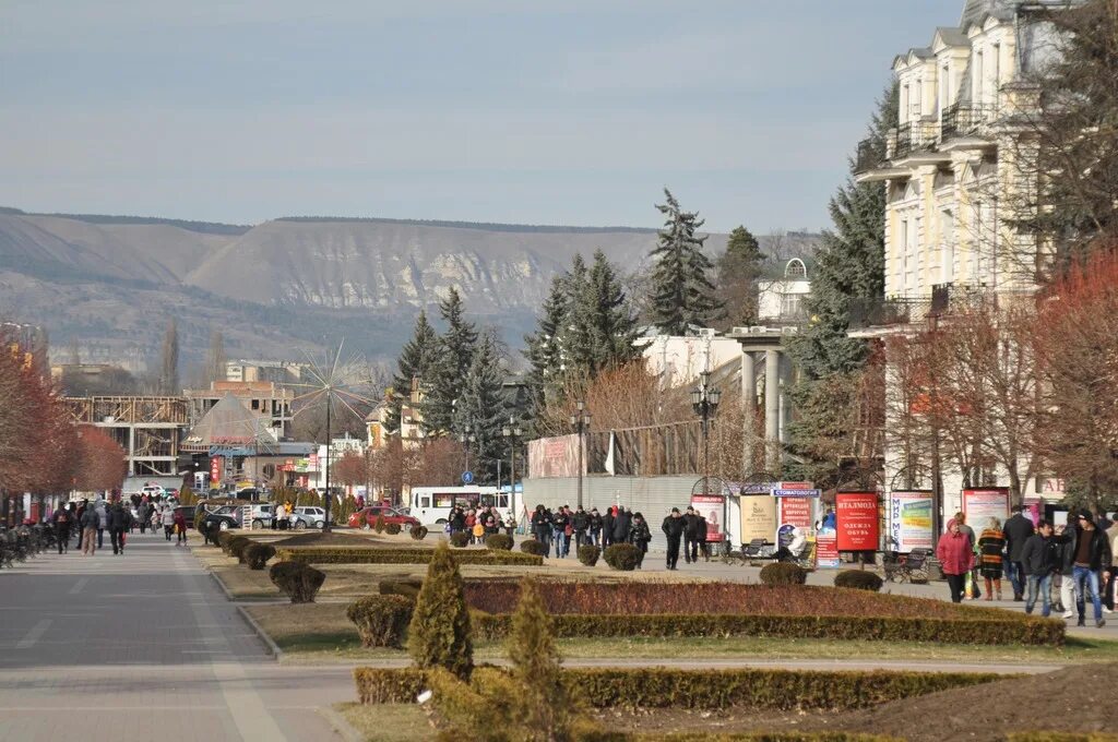 Погода в кисловодске в конце апреля. Кисловодск в марте. Кисловодск в апреле.