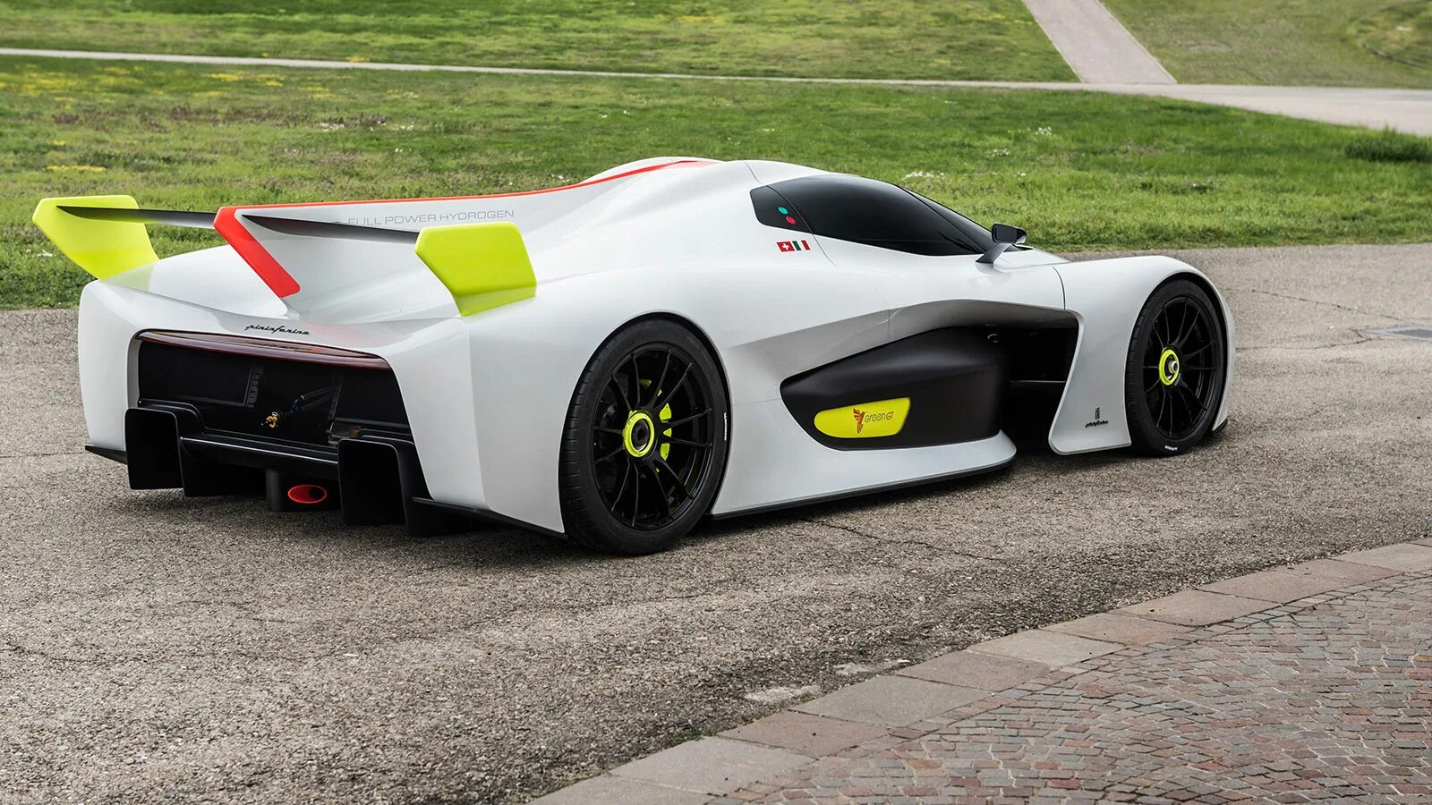 Bero 02 speed up. Pininfarina h2 speed. pininfarina h2 2025. h2 speed. пининфарина х2 спид.