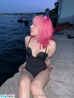 Ashounch фото голая 0189.