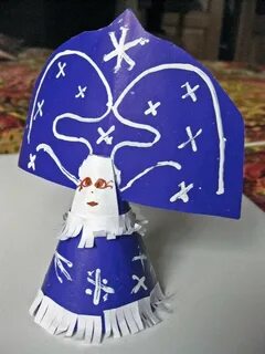 Снегурочка из картона