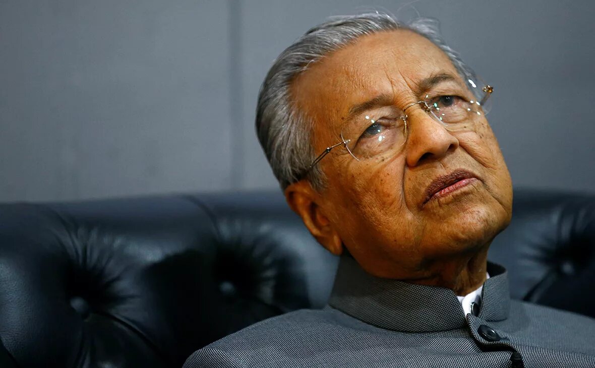 Махатхир мохамад. Махатхир мохамад фото. премьер малайзии возраст. book mahathir.