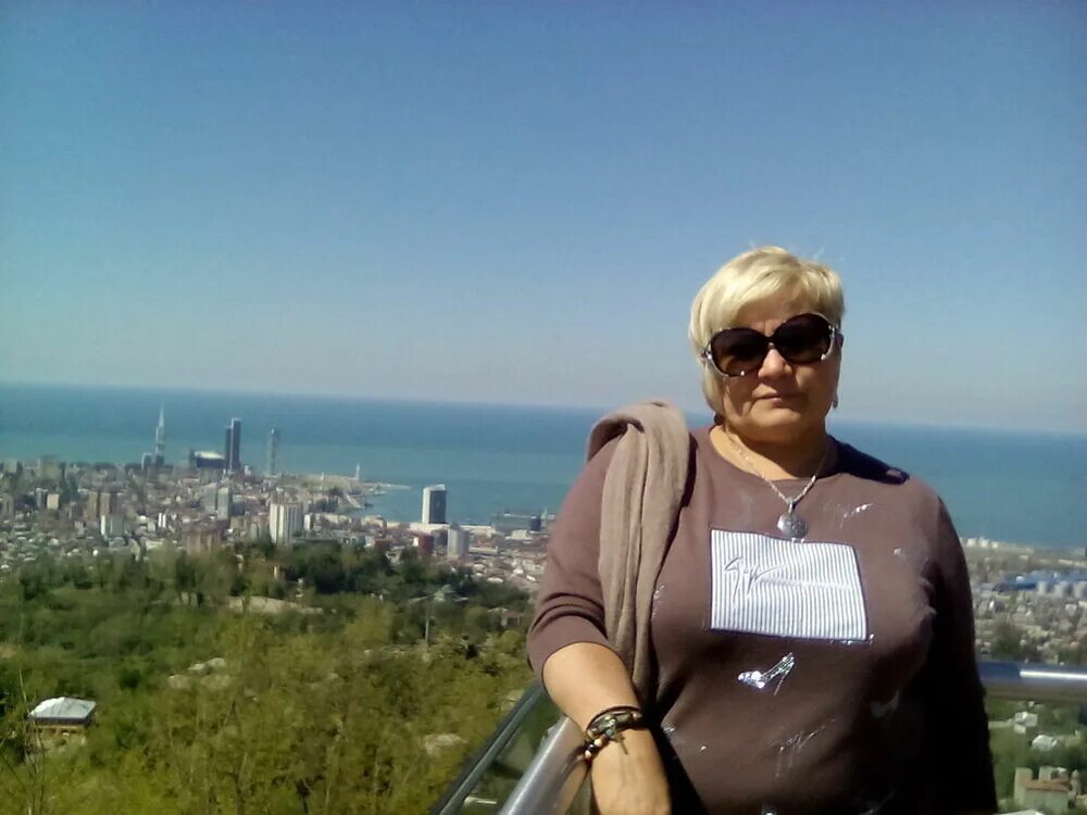 Наталия токнова оленегорск. Мира 27 лет мурманск. Мурманская область девушка. Знакомится женщинами мурманск. Тасич наталья мурманск.