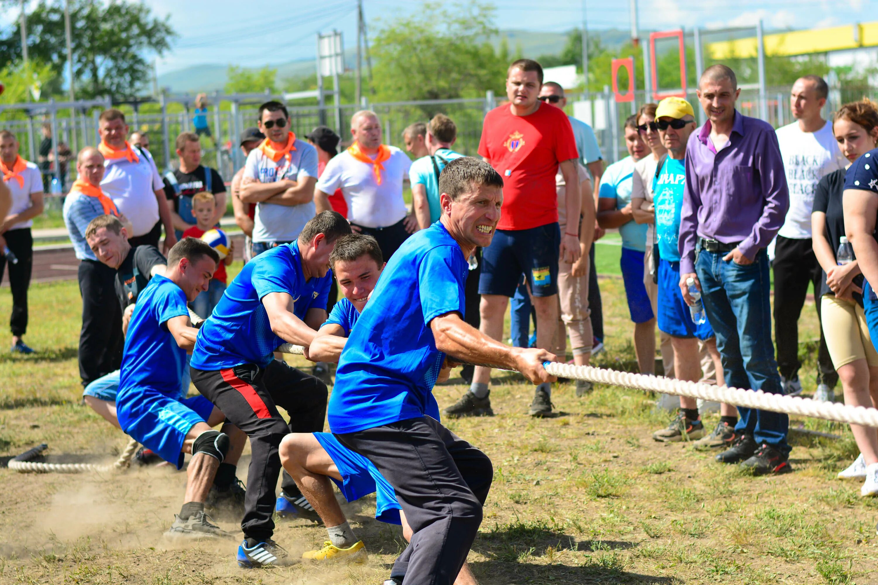 Спортивный краснокаменск. Стадион Аргунь Краснокаменск. Спартакиада. Забайкалье спортивное. ППГХО Чита.