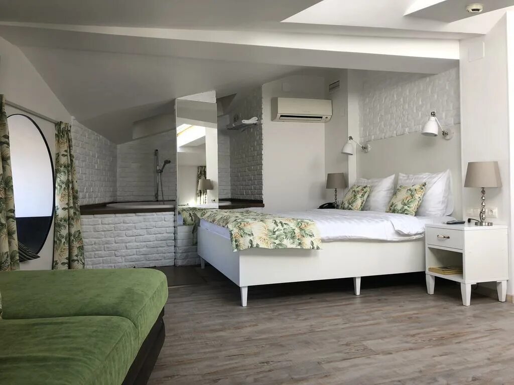 Гостиница ломоносов на мичуринском. Ломоносов ораниенбаум дворцы.  ломоносова, д. Санкт-петербург, ул. Гостиница в санкт-петербурге ул ломоносова.