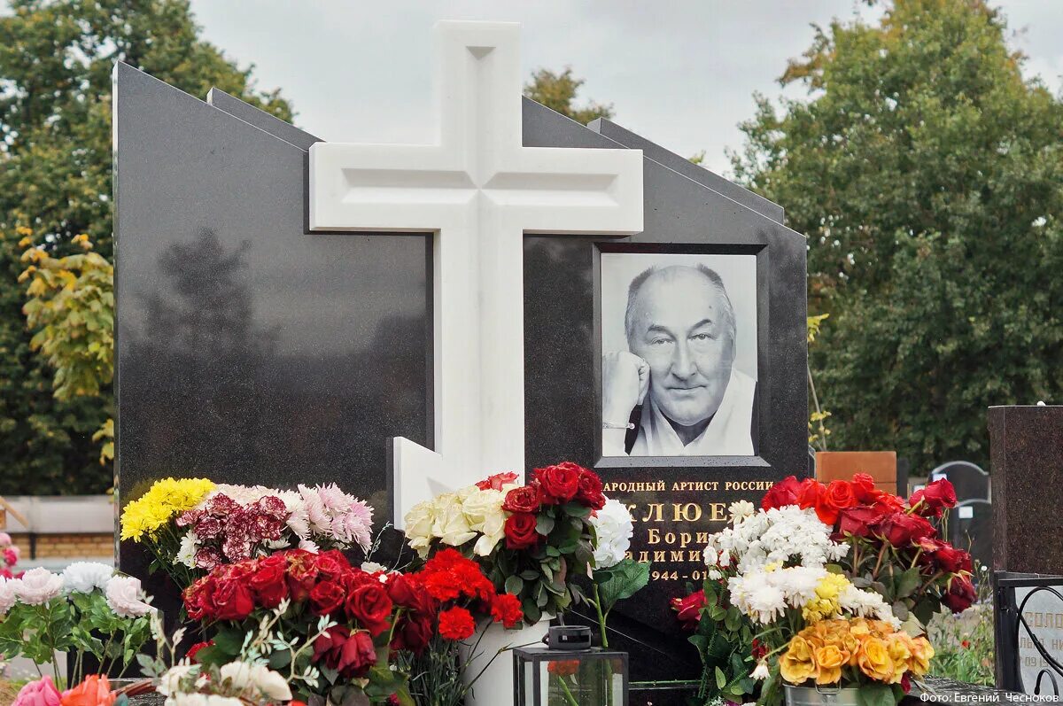 Ирина Бугримова, генерал Варенников, председатель КГБ Семичастный. Продолжение р