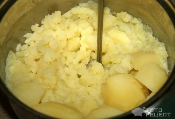Пюре с молоком и сливочным маслом. Картофельное пюре рецепт с молоком и сливочным маслом.