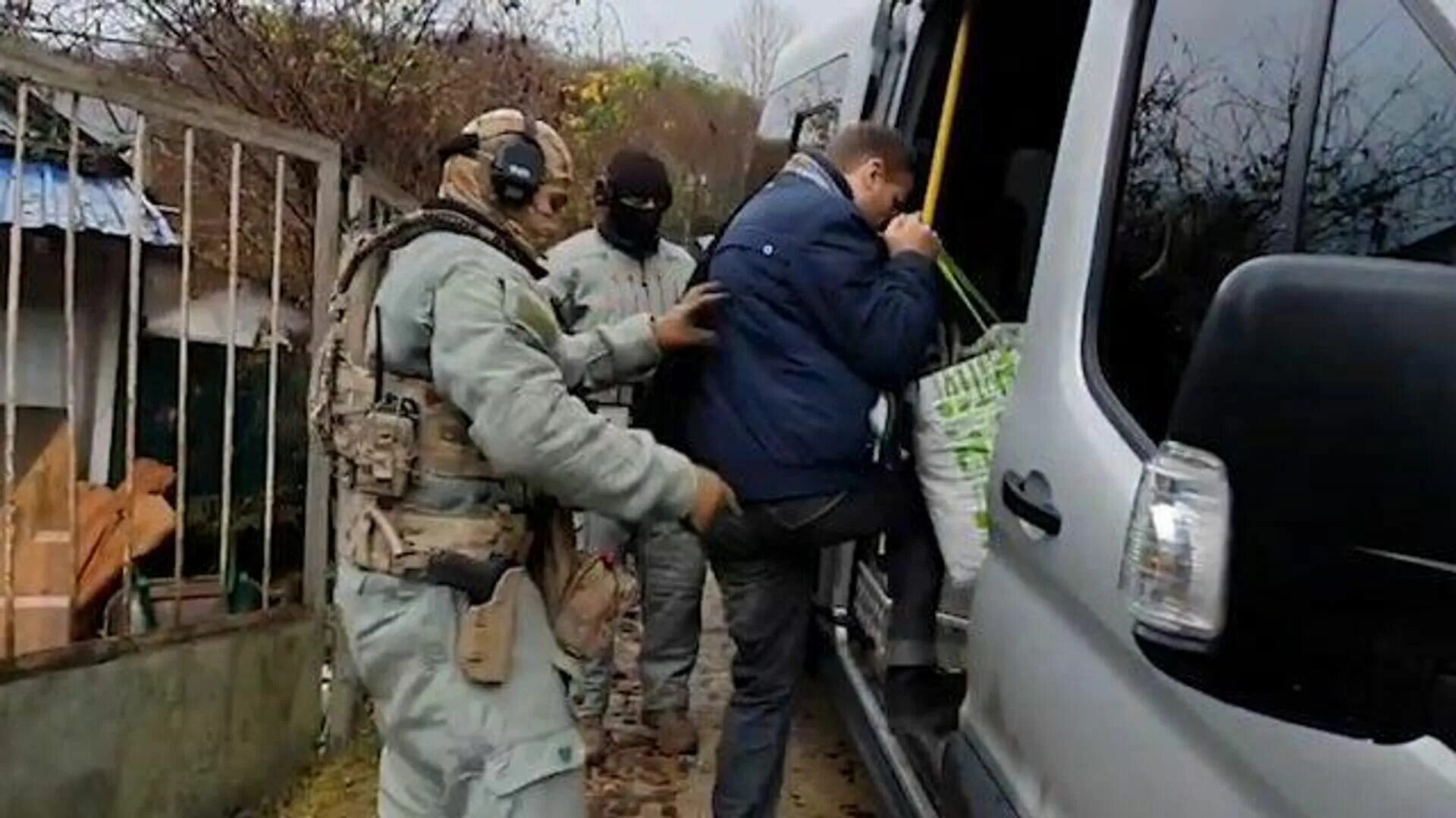 Нападение на главу. Задержаны подельники Тесака. Соратники Тесака задержание.