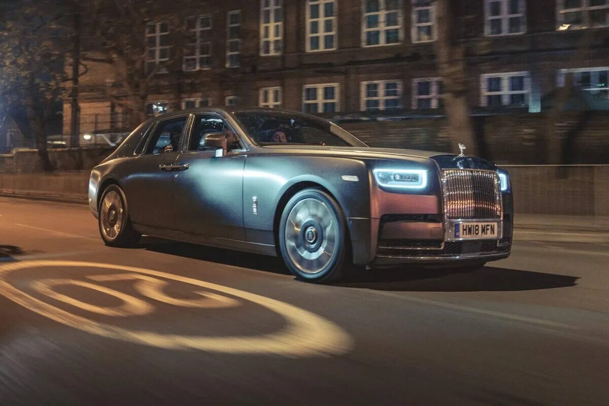 Ройс ройс булкина. Булкин роллс ройс. rolls royce булкина. роллс ройс фантом 2025. роллс ройс фантом 2025.