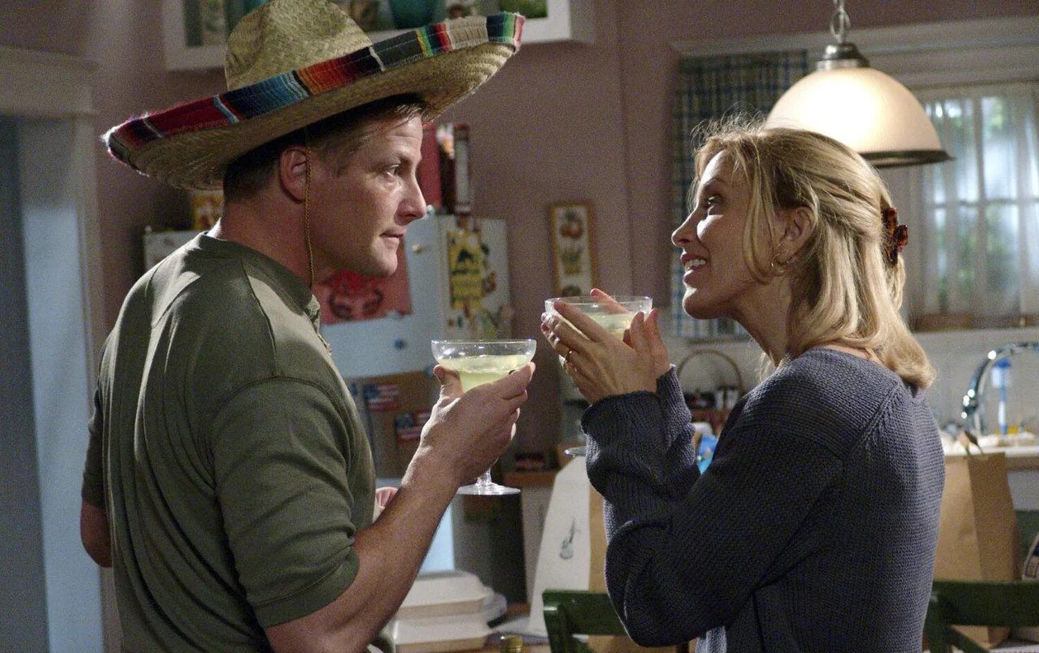 Даг сэвант. Линетт отчаянные домохозяйки. Даг сэвант (том скаво). Джек дуглас савант. Линетт скаво.