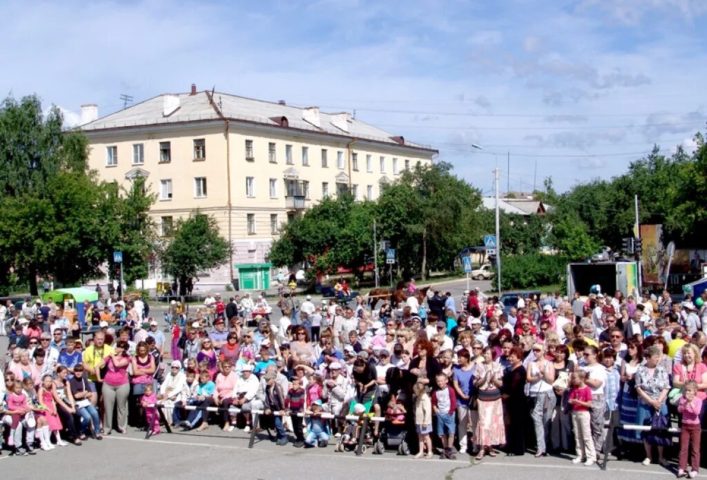 Погода чебаркуль. Будущее в Чебаркуле. Чебаркуль 2012. Чебаркуль население. С юбилеем Чебаркуль.