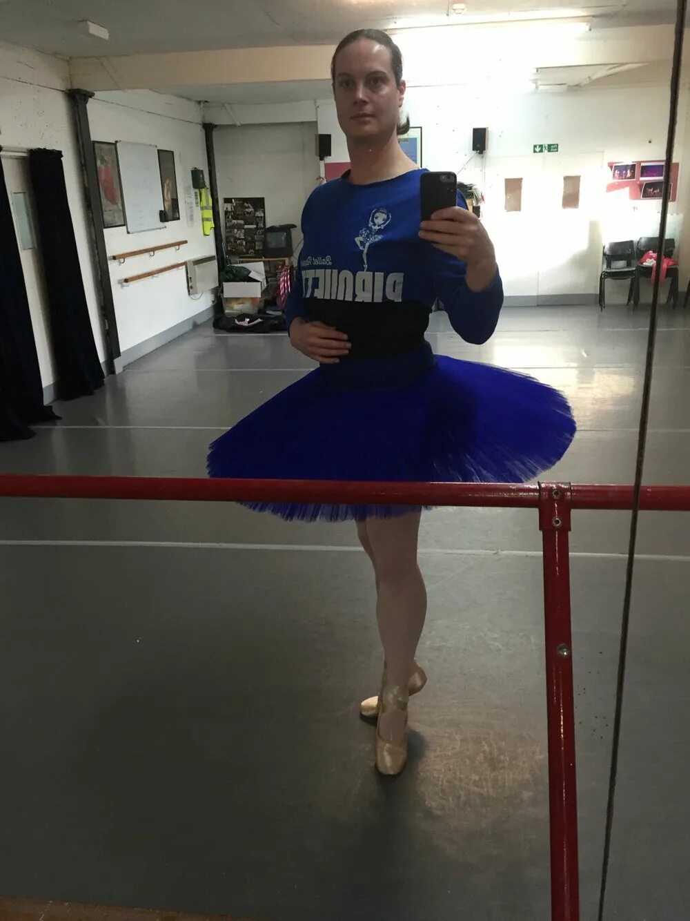 Софи ребекка. Профессиональные балерины. Sophie rebecca. Балерина трансгендер софи. Трансгендерная женщина.