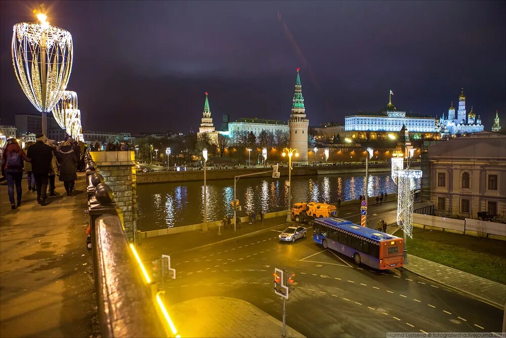 Сколько лет сегодня москве. Москва 2018. Москва сегодня. Москва сейчас. Вечерняя Москва.