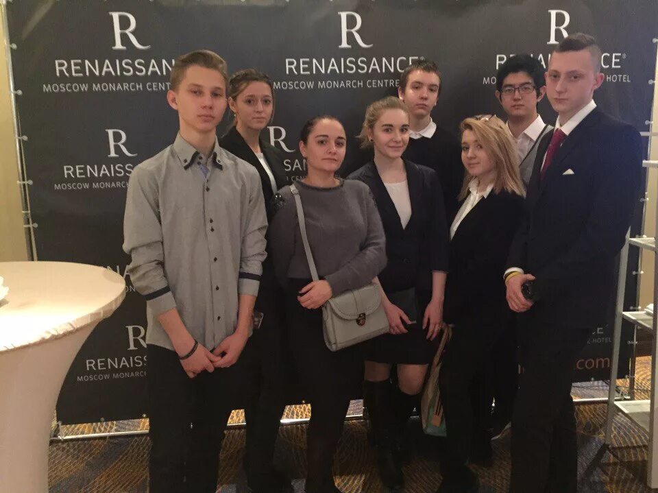 компания центр. ренессанс капитал директоры.