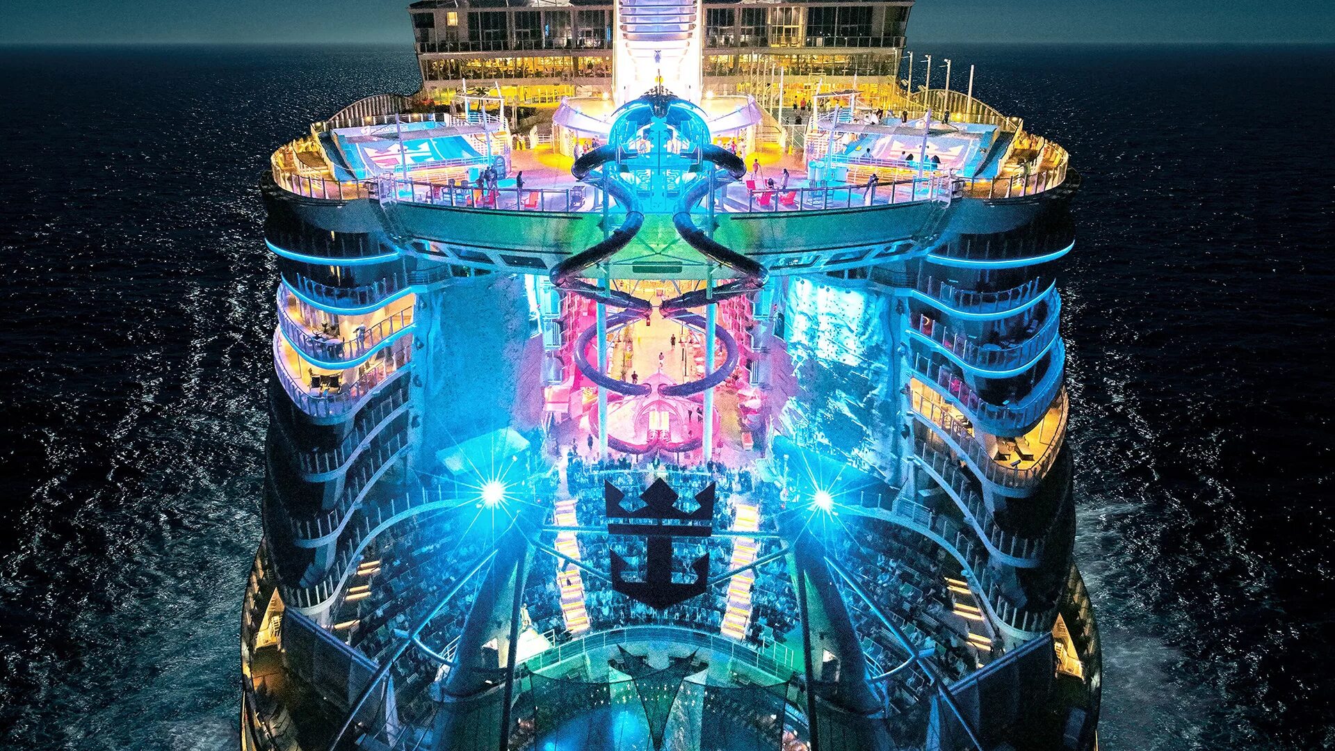 Seas royal. Лайнер symphony of the seas. роял карибиан симфония морей. лайнер «symphony of the seas» (симфония морей). лайнер: symphony of the seas - royal caribbean international.