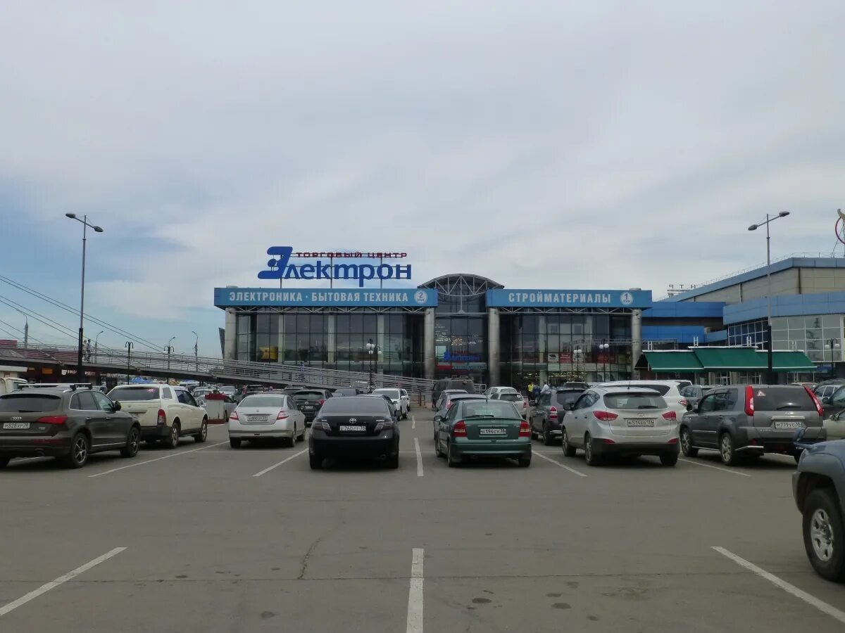 Рынок фортуна в иркутске. Торговый центр универсал иркутск. Фортуна иркутск режим работы. Тц лента. Фортуна иркутск режим работы.