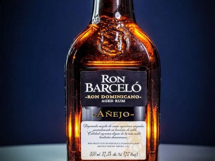 Ром barcelo anejo отзывы. Ром доминиканский барсело аньехо. ром доминикана барсело аньехо. ром рон барсело. ром барсело гран аньехо темный.