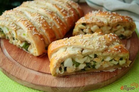Пирог из слоеного теста рис яйцо