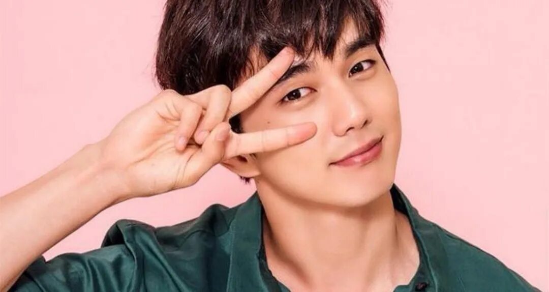 Yoo seung ho. Ю сын хо 2021. Ю сын хо 2020. Ю сын хо меморист. Актер ю сын хо.