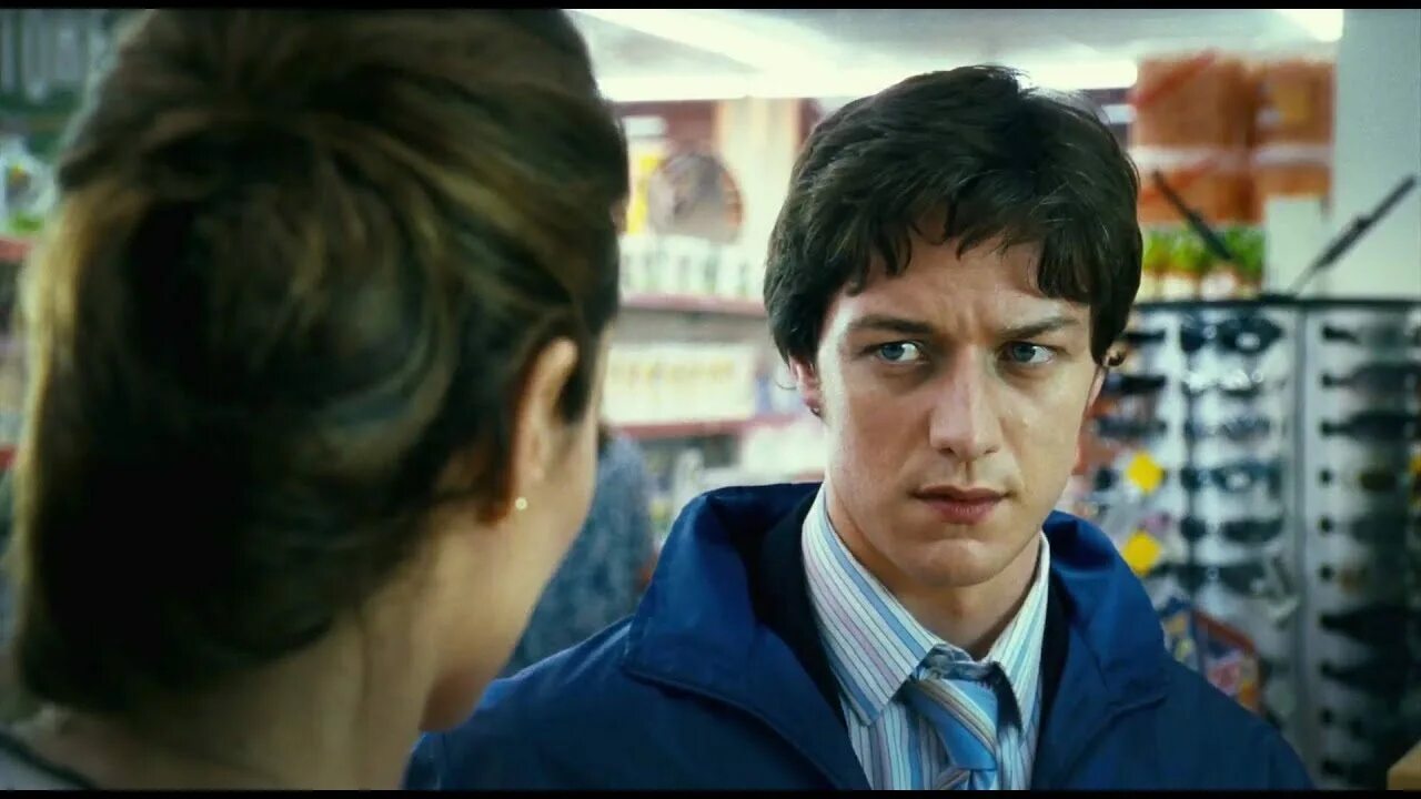 Тимур бекмамбетов особо опасен. Особо опасен фильм 2008. Особо опасен фильм 2008 анджелина джоли. Особо опасен 5. Особо опасен фильм 2008.