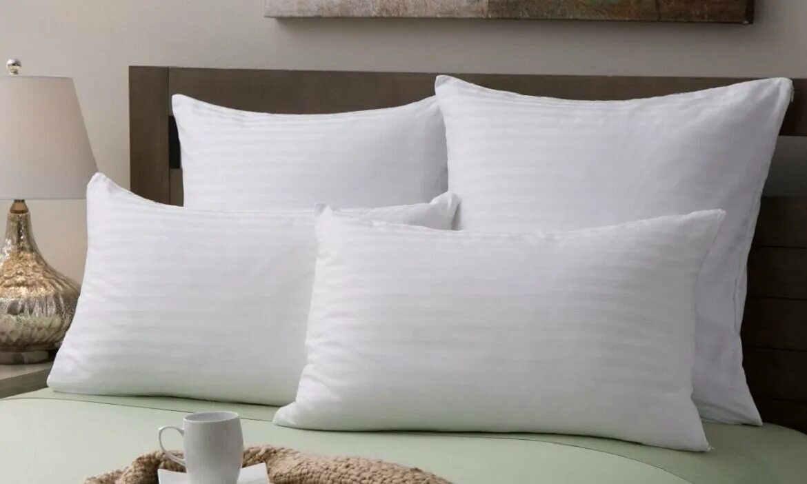 Подушки в народном стиле. Pillow vs cushion. Pillow на русском. Декоративные подушки на кровать. Pillow на русском.