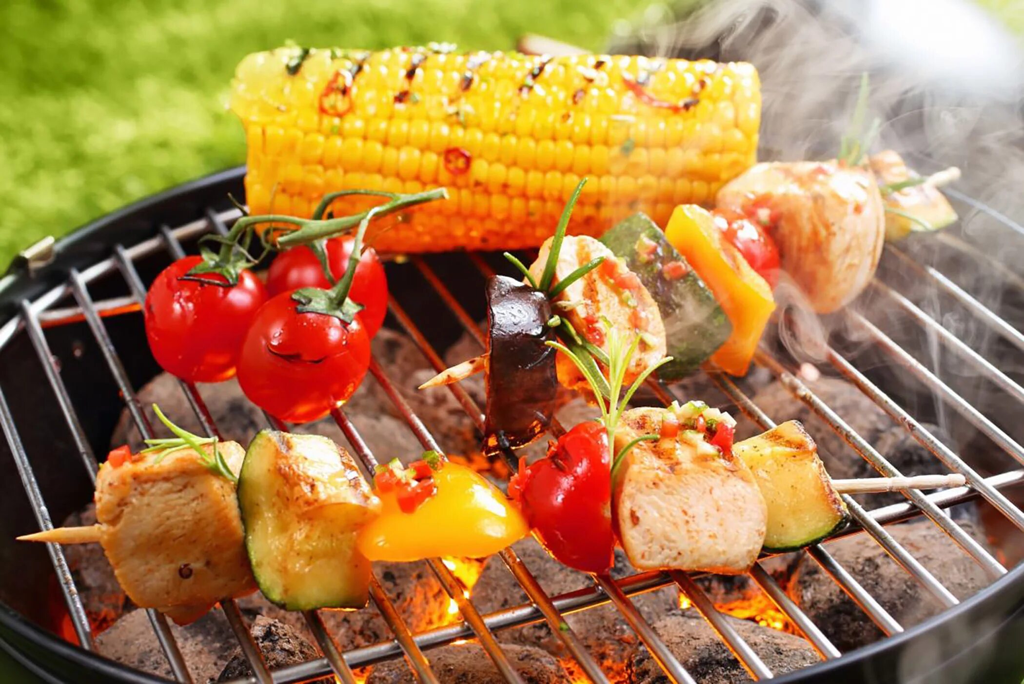 Можно шашлык при сахарном диабете. Мясо при сахарном диабете. Шашлык диабетику 2 типа. Салаты для диабетиков 2. Можно есть шашлык при сахарном диабете 2 типа.