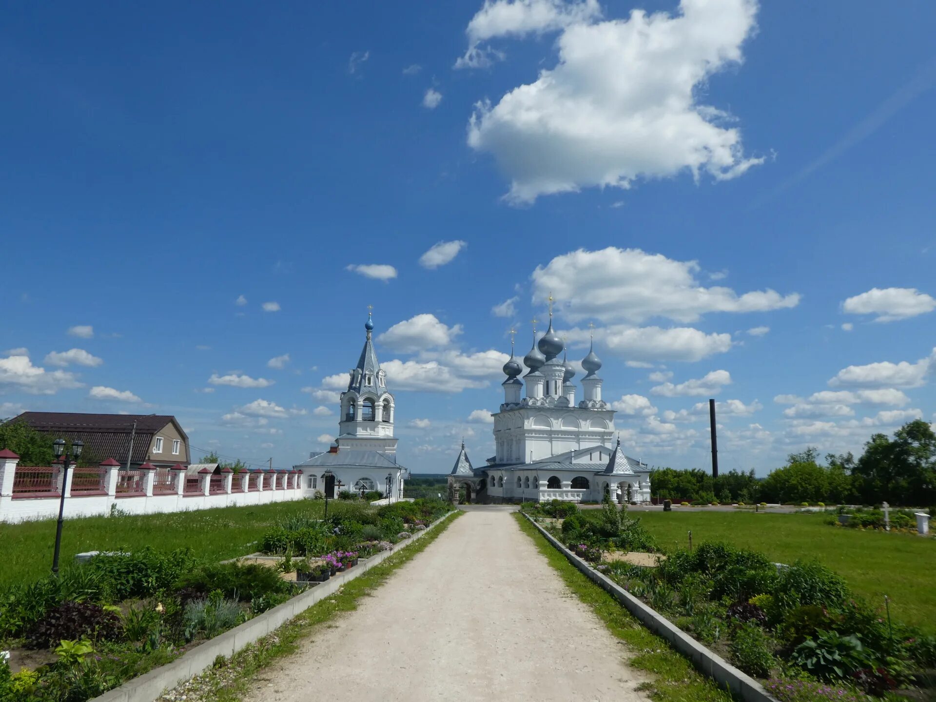 Муромский монастырь Карелия. Спасский монастырь Муром. Свято Преображенский монастырь Муром. Муромский успенский монастырь