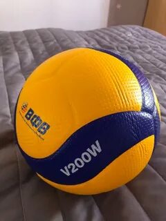 Волейбольный мяч v200w