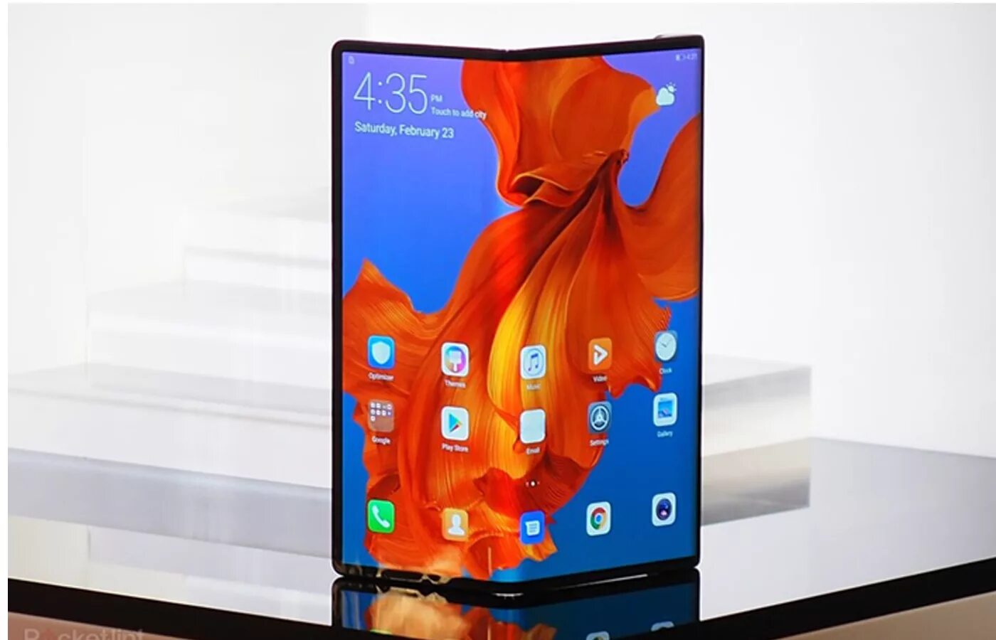 Хуавей мейт x. Huawei Mate x складной экран. Хуавей раскладной смартфон Mate x. Складной телефон Хуавей Mate x 2. Хуавей мате купить в москве