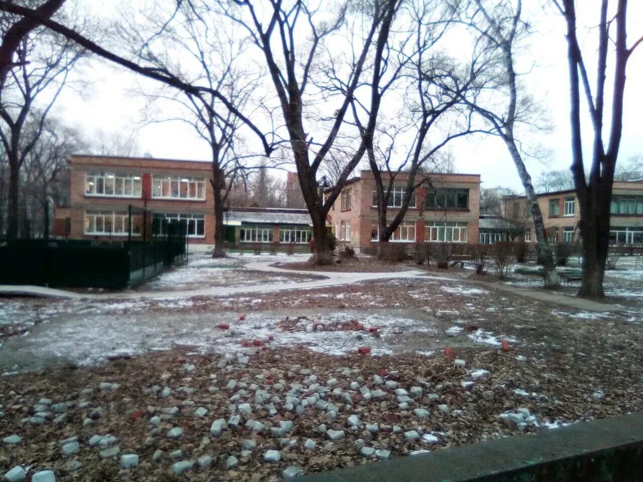 садик 126 владивосток. сады маковского владивосток. владивосток садик 37. садики на снеговой пади во владивостоке. отзывы детские сады владивосток.