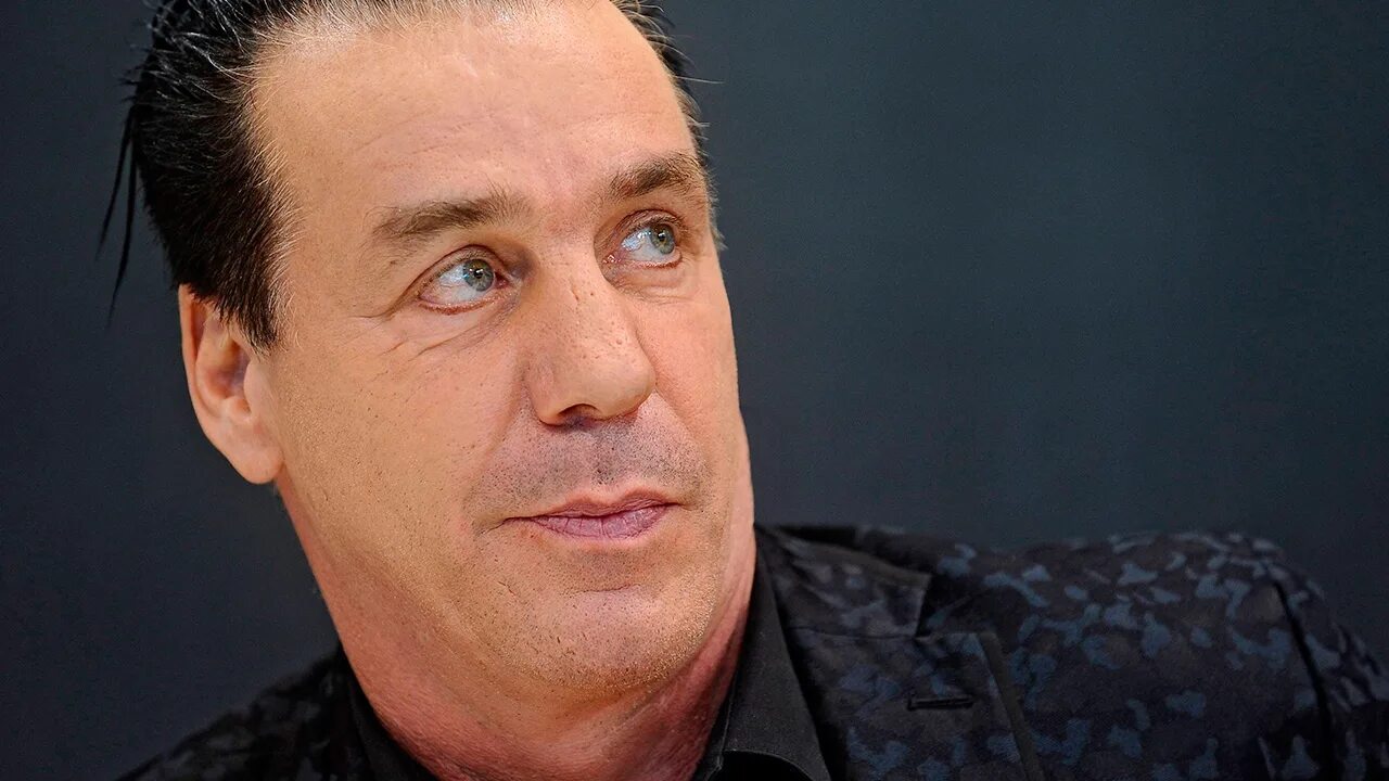 Солист rammstein. Тилль линдеманн. солист рамштайн. солист рамштайн тилль. rammstein тилль линдеманн.