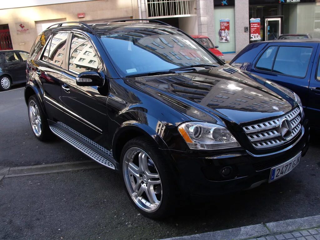 Мерседес мл купить бу. Mercedes Benz ml 320. Мерседес мл 320 2007. Mercedes Benz ml 320 CDI. Мерседес ml 2007.