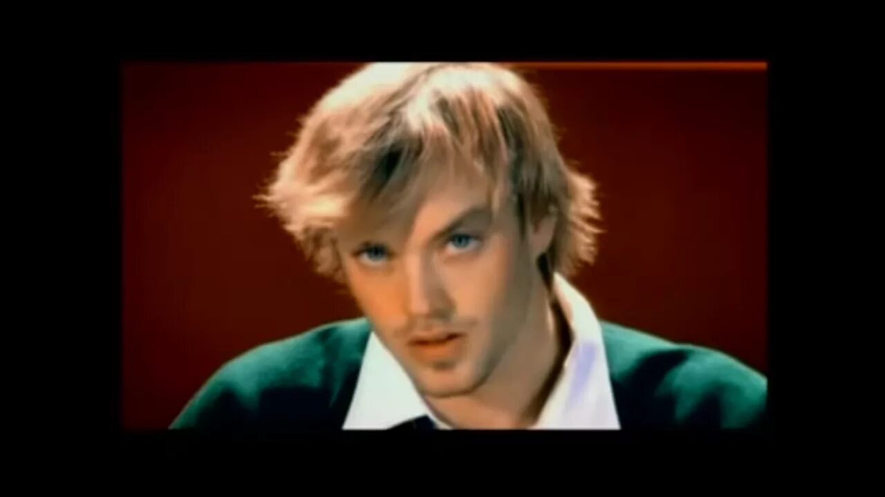 Jd davis the world is mine. Дэвид гетта ворлд из майн. david guetta the world is mine. the world is mine david guetta клип. sam tellam.