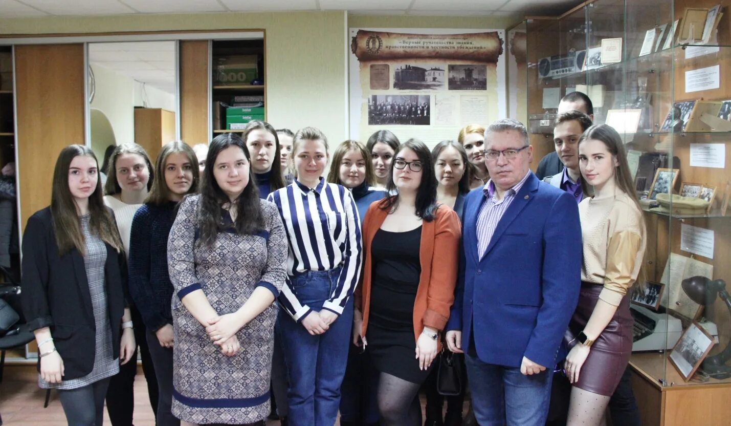 Сайт алтайский нотариальной палаты. Сайт алтайский нотариальной палаты. Федеральная нотариальная палата здание. Президент нотариальной палаты алтайского края. Руководитель нотариальной палаты иркутской области.