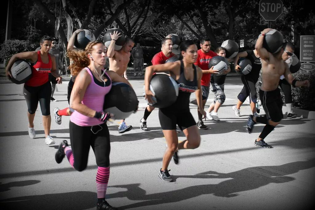 Рибок тренинг кроссфит. Crossfit open 2023. Crossfit тренировка. Кросс фит. Кроссфит 1905.